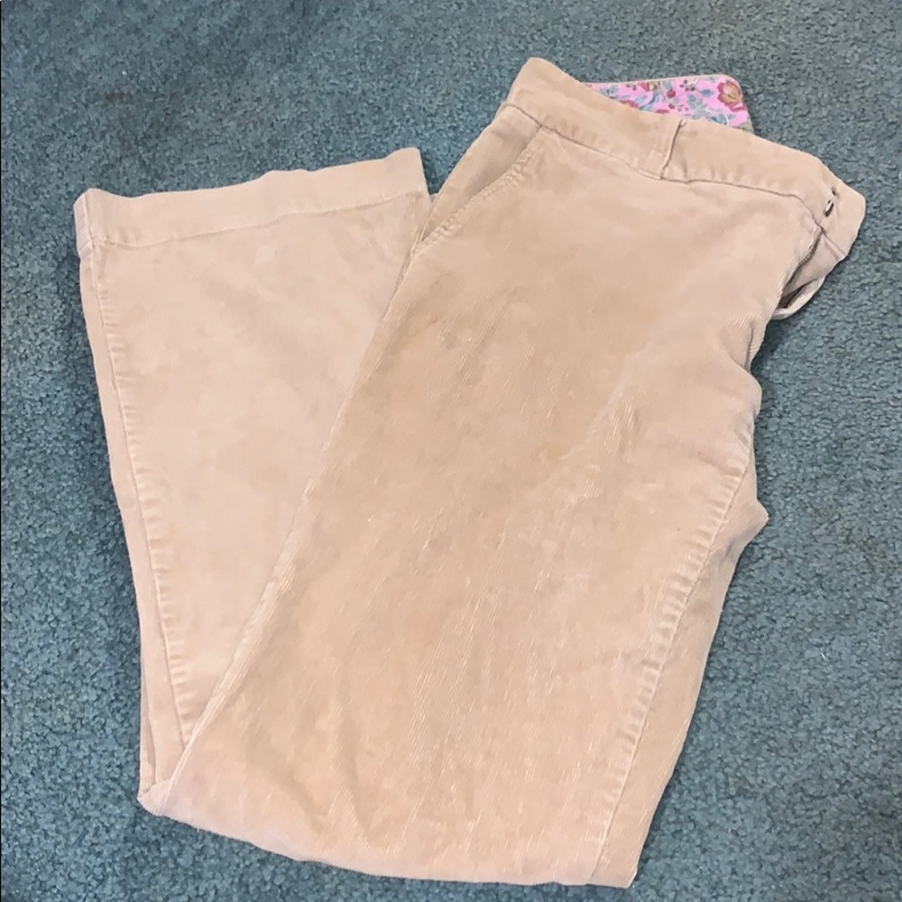 Adorable Izod straight leg stretch corduroy pants